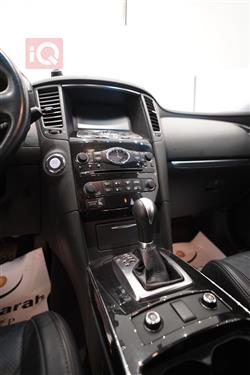 انفنتي QX70